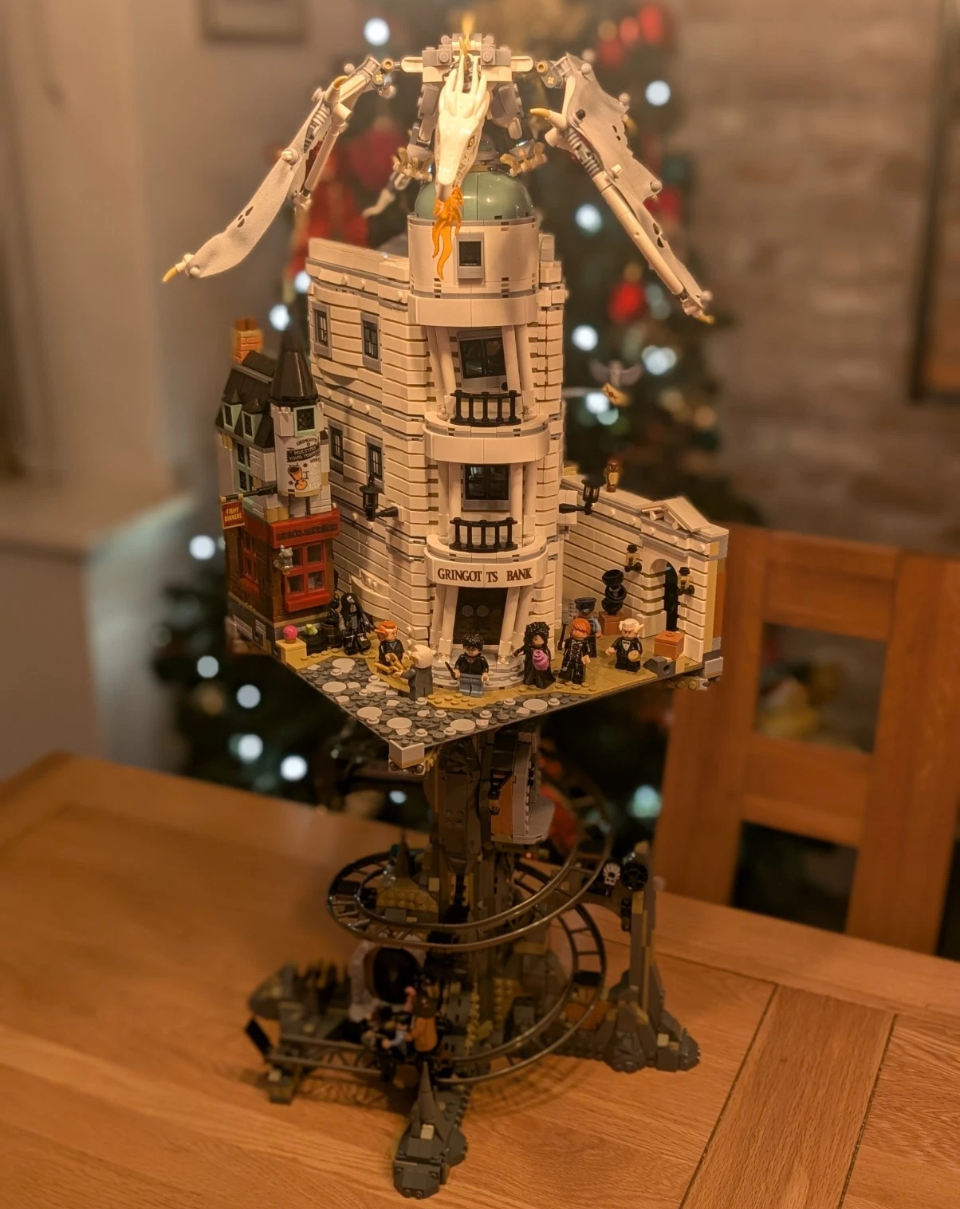 76417 Gringotts Wizarding Bank Building Blocks Set | 4803pcs NEW