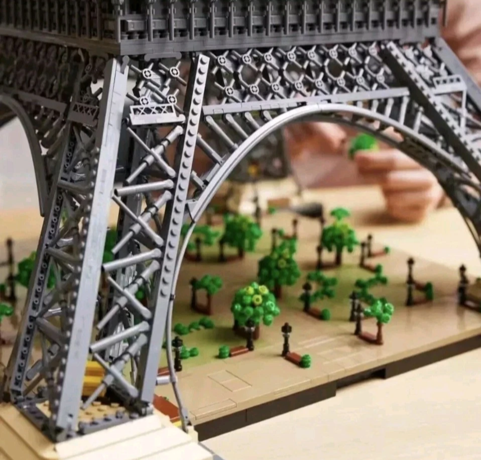 *NEW* MOC 10307 Eiffel Tower France Building Blocks ICONS 10001pcs