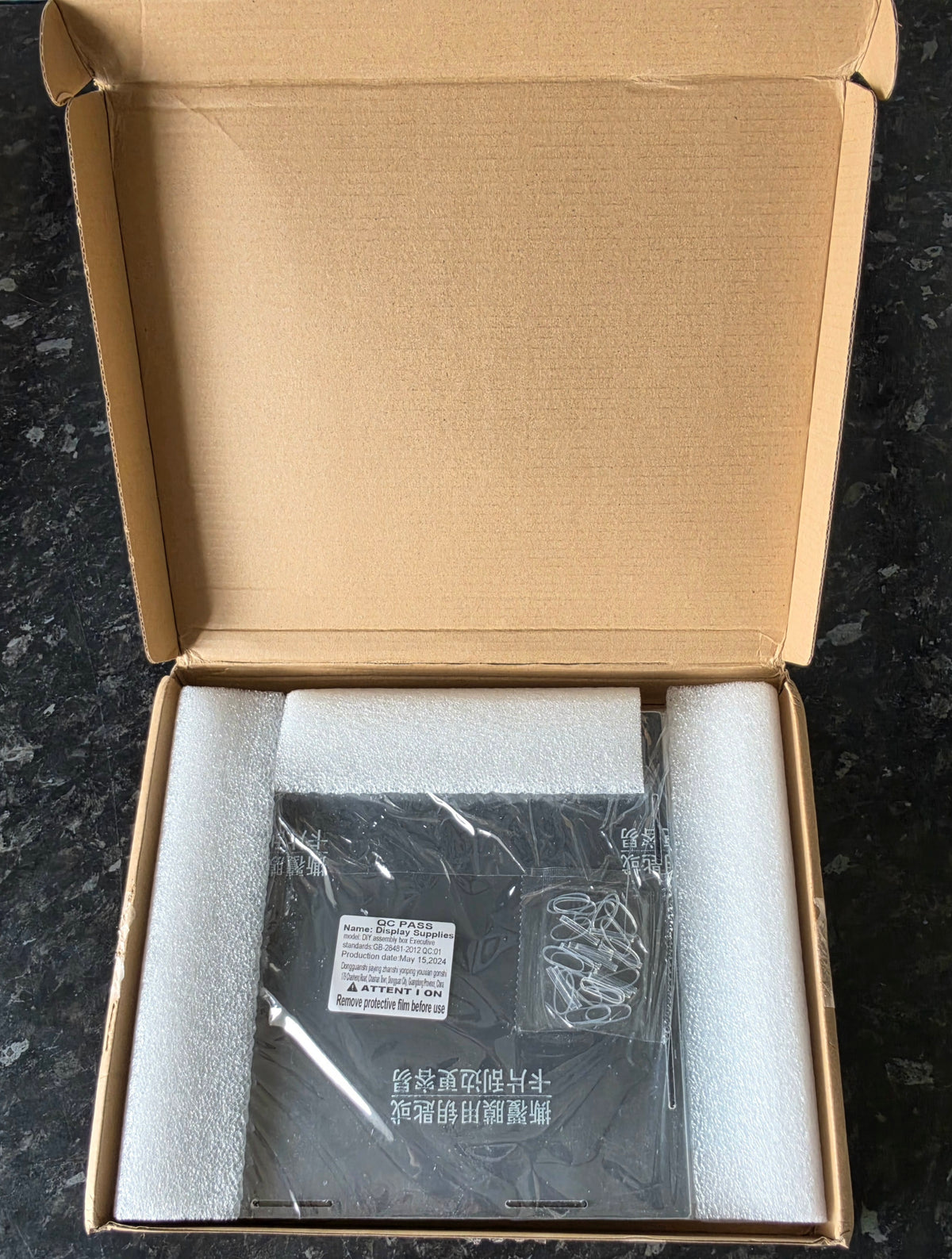 Acrylic Display Box Dust Proof Simple Self Assembly W20 L20 H25cm Perfect for Lego Helmet Sets