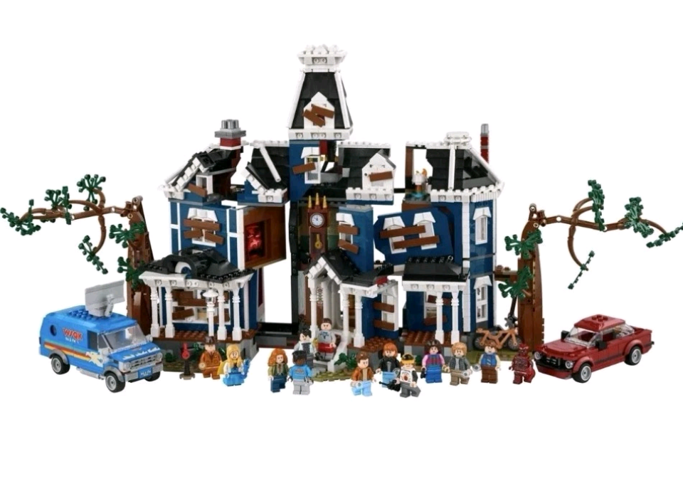 Build Blocks icons - Stranger Things: The Creel House 11370 | 2593pcs Set
